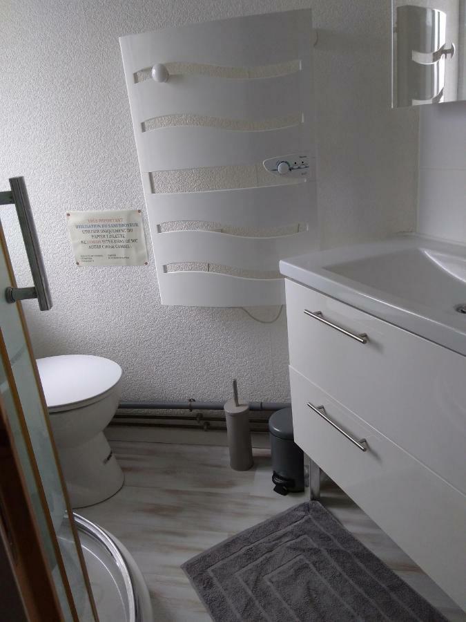 Appartement Au Calme Centre Ville A 2 Pas Du Vieux Marche La Rochelle  Eksteriør bilde