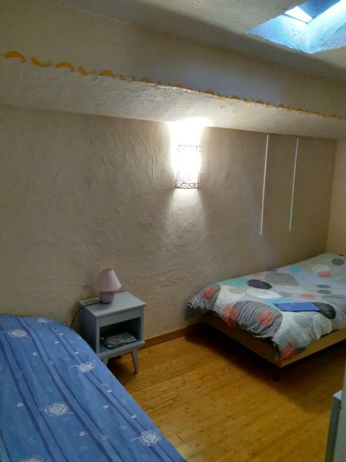 Appartement Au Calme Centre Ville A 2 Pas Du Vieux Marche La Rochelle  Eksteriør bilde